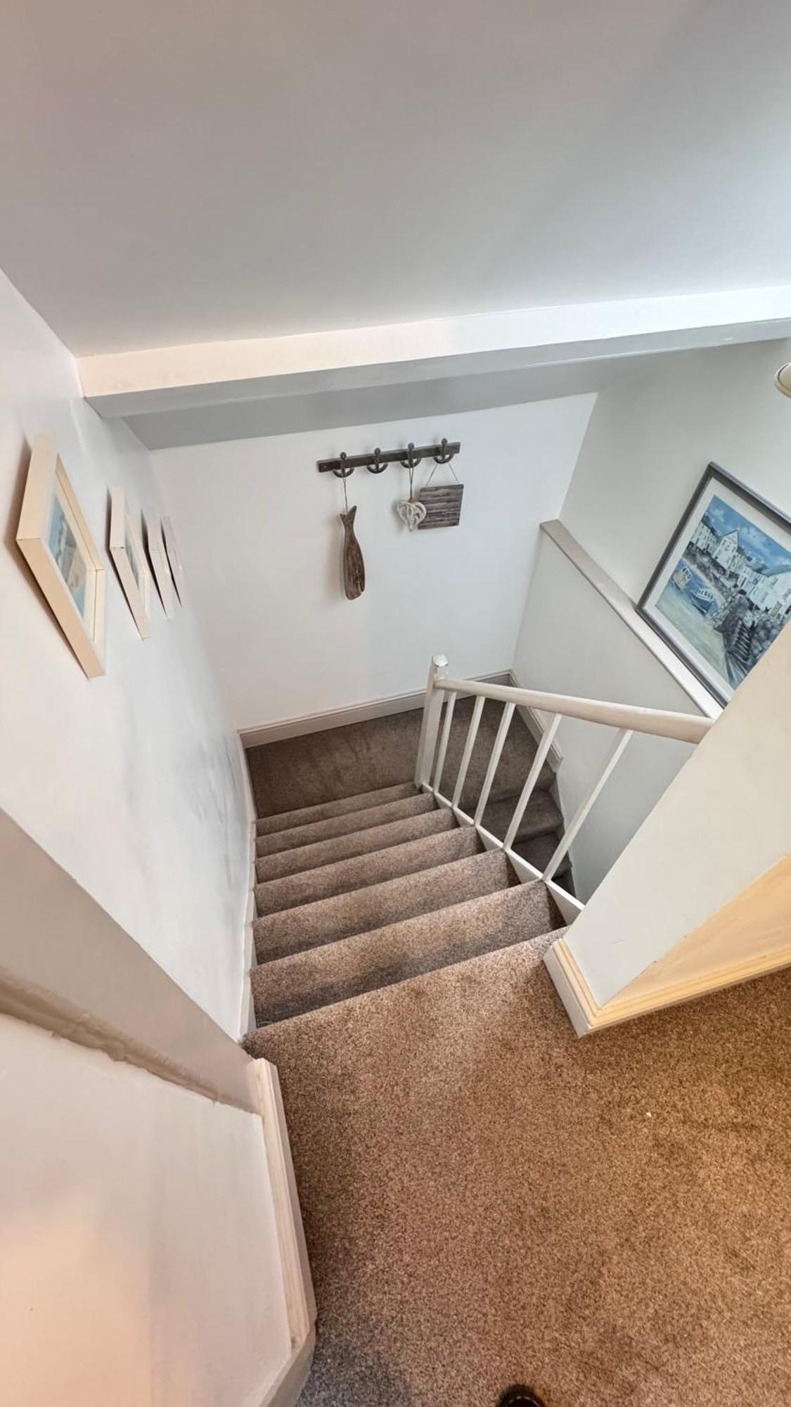 Nancie'S Place - Dartmouth Town Center With Private Parking - A Traditional Georgian Private Duplex Apartment - Beautifully Refurbished - Two Bedrooms, Bathroom, Kitchen And Lounge Diner Dış mekan fotoğraf